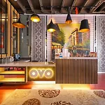 Oyo 11339 Istay Hotel