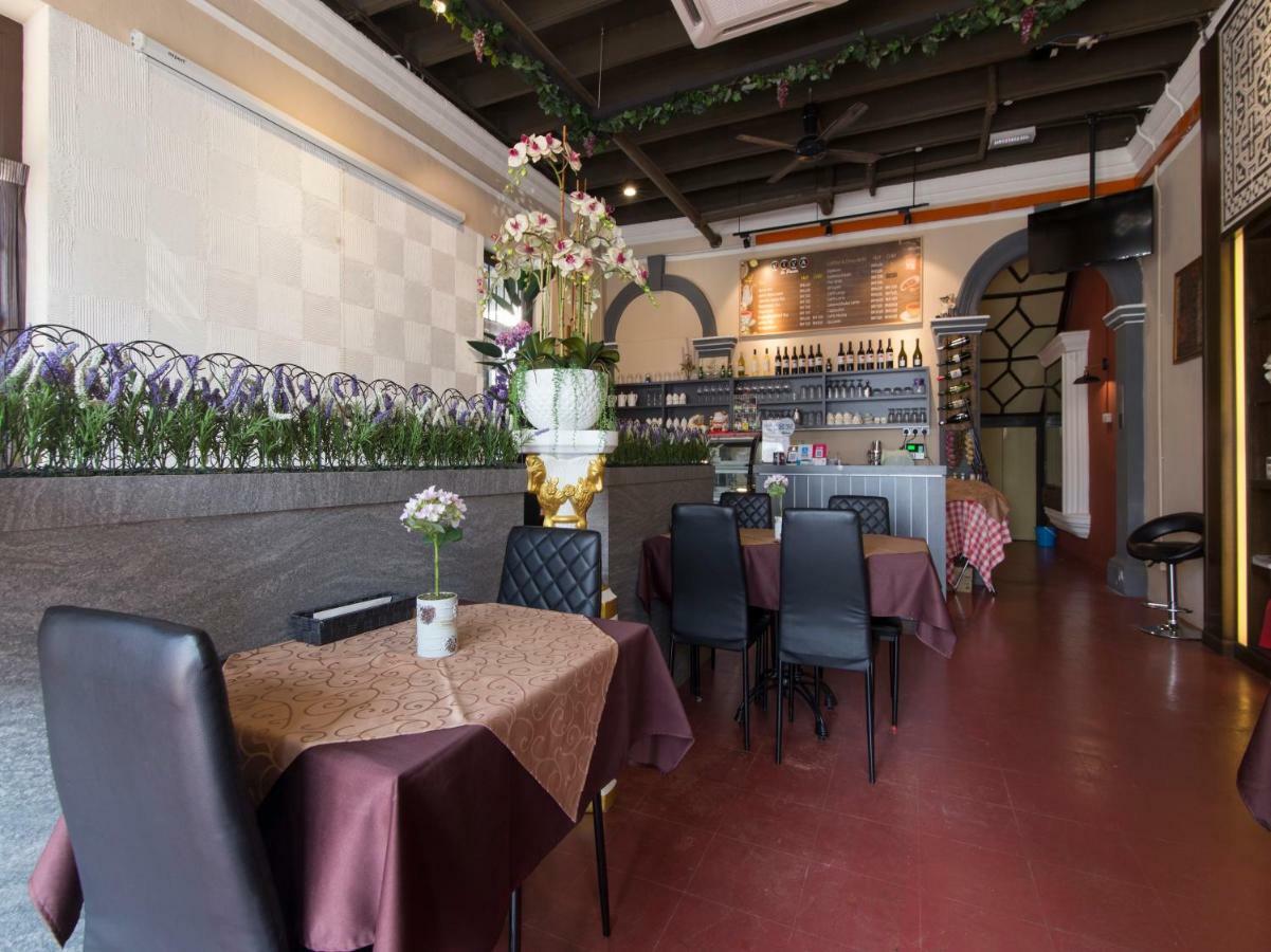 Hotel Oyo 11339 Istay 2*