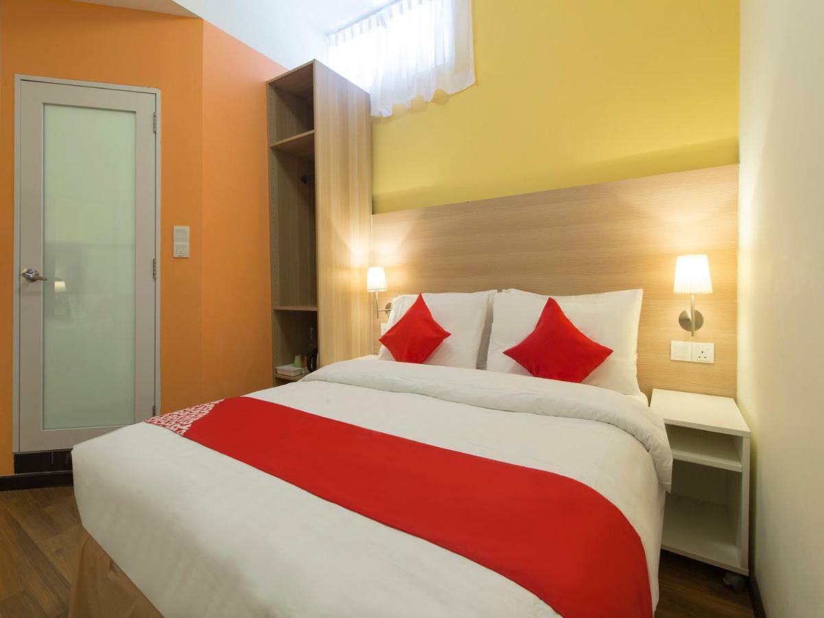 Oyo 11339 Istay Hotel 2*